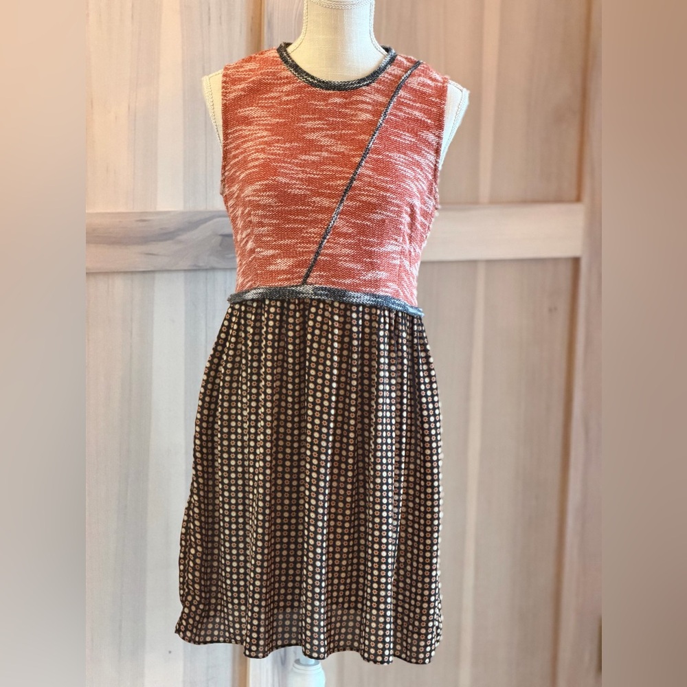 THML Mixed Print M Sleeveless Dress. Women’s Sz-M Exposed Back Zipper. EUC